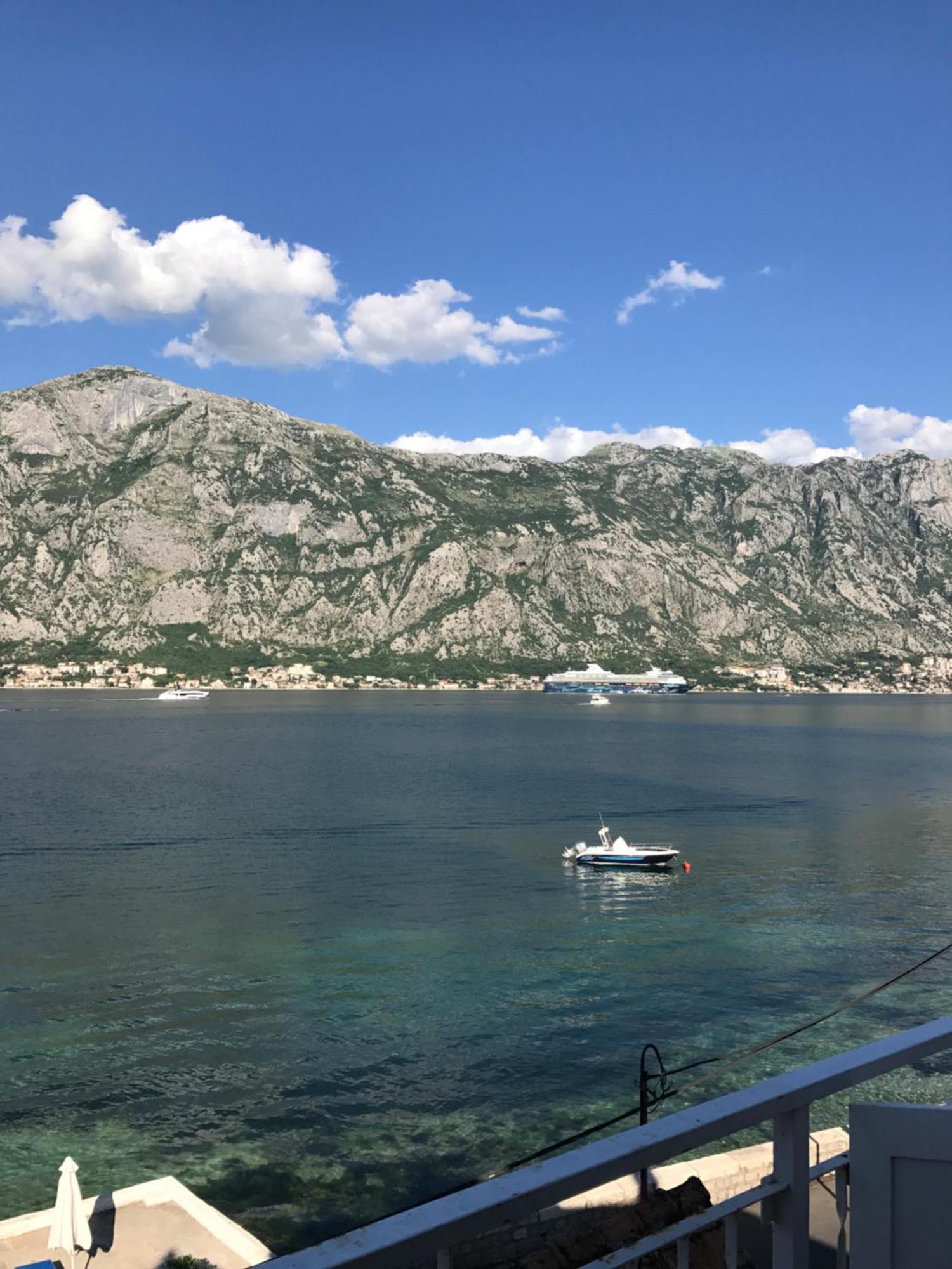 Amazing Sea View Guest House Adriatica Kotor Exterior photo